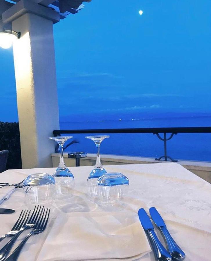 Hotel Ristorante La Lampara Gizzeria Kültér fotó