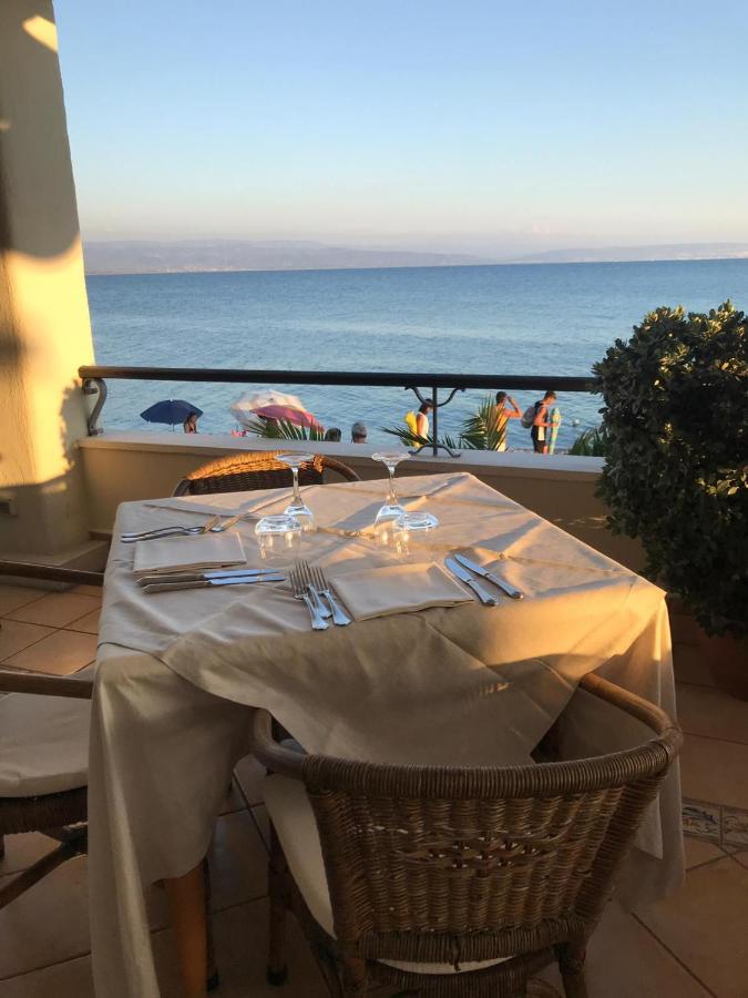Hotel Ristorante La Lampara Gizzeria Kültér fotó