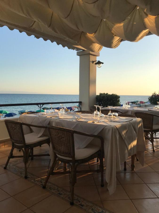 Hotel Ristorante La Lampara Gizzeria Kültér fotó